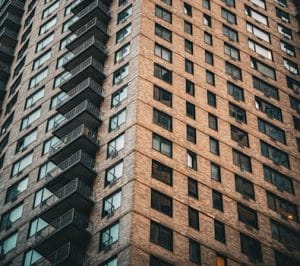 US Real Estate in 2025: A Subdued Recovery or Frozen Landscape?