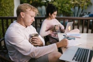 Collaborative Global Classrooms: Connecting Students Worldwide