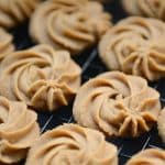 Smart Ovens with AI Cooking Assistants: Reducing Food Wast